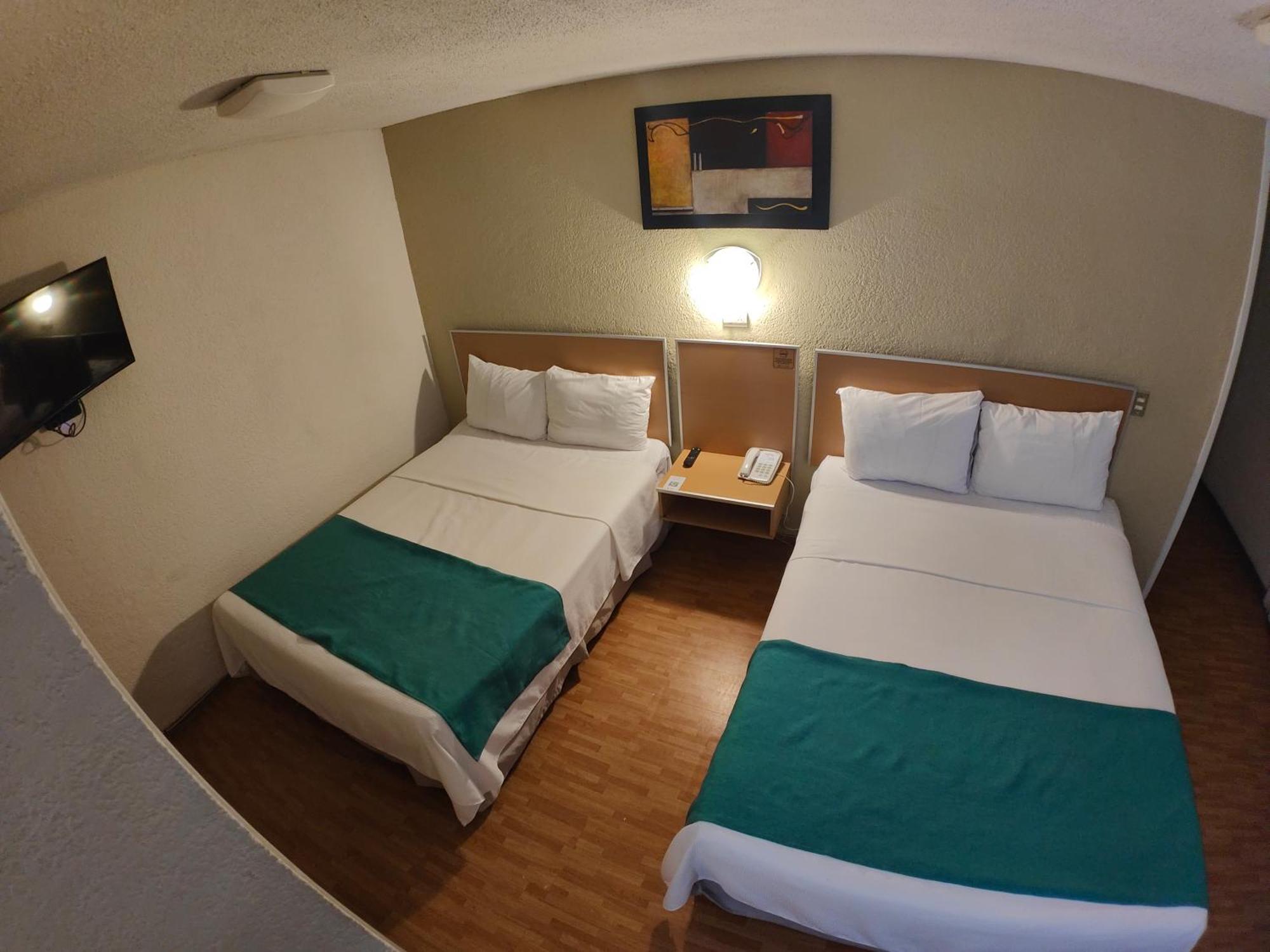 Kasa Hotel & Suites Irapuato Exterior foto